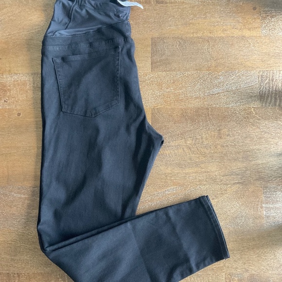 NWT J. Crew Factory Black maternity jean in signature stretch SZ 32 - Picture 4 of 5